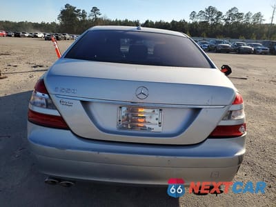 Zdjęcie 6 z 12 samochodu: 2008 MERCEDES-BENZ S 550 VIN:WDDNG71X58A201555 - miniatura