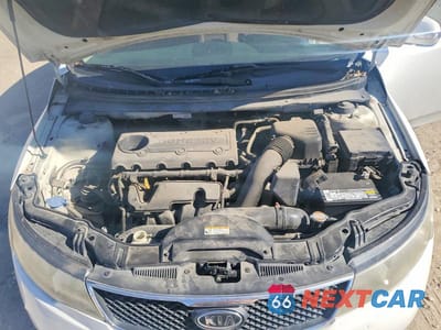 Zdjęcie 11 z 12 samochodu: 2010 KIA FORTE EX VIN:KNAFU4A28A5212071 - miniatura