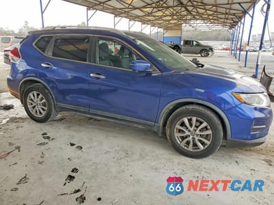 Czwarte zdjęcie samochodu z boku: 2018 NISSAN ROGUE S VIN:KNMAT2MT9JP605624 - miniatura