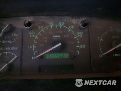 Zdjęcie 9 z 11 samochodu: 1993 FORD F-250 VIN:1FTHX26M1PKA94408 - miniatura