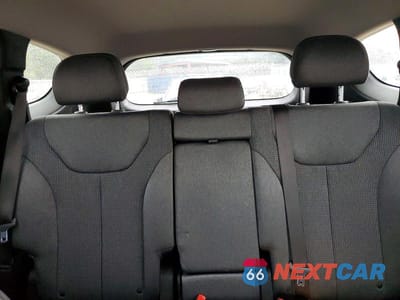 Zdjęcie 10 z 12 samochodu: 2019 HYUNDAI SANTA FE VIN:5NMS23AD7KH092605 - miniatura