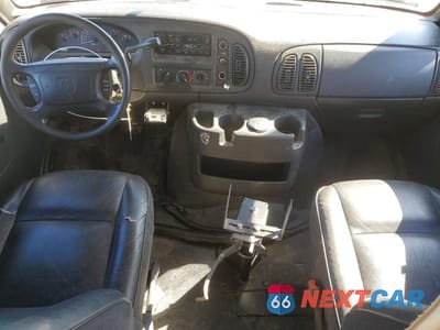 Zdjęcie 8 z 13 samochodu: 2002 DODG RAM WAGON DELIVERY VAN VIN:2B5WB25Z82K118881 - miniatura