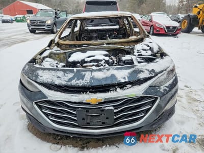 Piąte zdjęcie samochodu w środku: 2020 CHEVROLET MALIBU LT VIN:1G1ZD5ST2LF132834 - miniatura