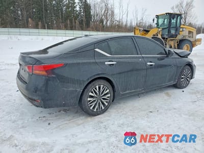 Trzecie zdjęcie samochodu z tyłu: 2023 NISSAN ALTIMA SV VIN:1N4BL4DV7PN311442 - miniatura