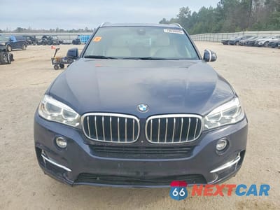Piąte zdjęcie samochodu w środku: 2017 BMW X5 XDRIVE35I VIN:5UXKR0C34H0V74762 - miniatura