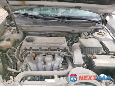 Zdjęcie 11 z 12 samochodu: 2009 KIA OPTIMA LX VIN:KNAGE228X95357987 - miniatura