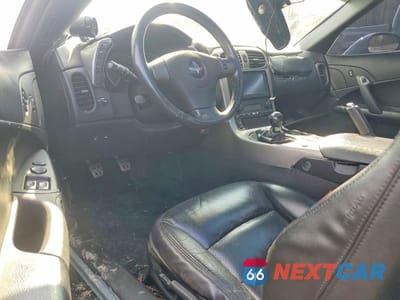 Zdjęcie 8 z 12 samochodu: 2005 CHEVROLET CORVETTE VIN:1G1YY24U655114088 - miniatura