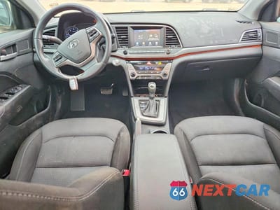 Zdjęcie 8 z 13 samochodu: 2017 HYUNDAI ELANTRA VALUE EDITION VIN:KMHD84LFXHU240674 - miniatura