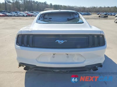 Zdjęcie 6 z 12 samochodu: 2019 FORD MUSTANG VIN:1FA6P8TH0K5199357 - miniatura