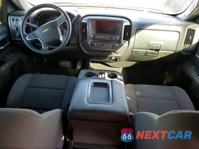 Zdjęcie 8 z 12 samochodu: 2018 CHEVROLET SILVERADO K1500 LT VIN:1GCVKREC6JZ331881 - miniatura