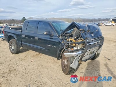 Czwarte zdjęcie samochodu z boku: 2001 DODGE DAKOTA QUAD VIN:1B7HG2AN61S316660 - miniatura