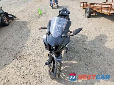 Drugie zdjęcie samochodu z przodu: 2025 YAMAHA YZFR7 VIN:JYARM38E6SA020078 - miniatura