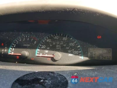 Zdjęcie 9 z 12 samochodu: 2010 TOYOTA YARIS VIN:JTDBT4K32A1369274 - miniatura