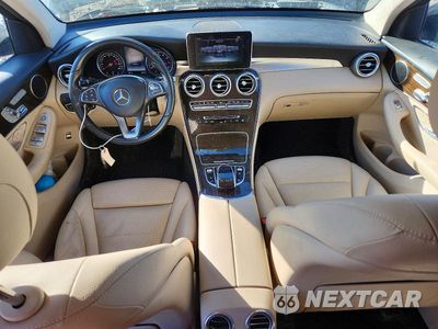 Zdjęcie 8 z 12 samochodu: 2016 MERCEDES-BENZ GLC 300 4MATIC VIN:WDC0G4KB9GF059471 - miniatura