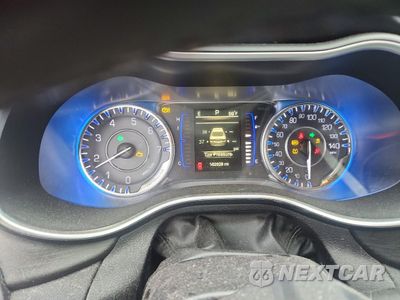 Zdjęcie 9 z 13 samochodu: 2016 CHRYSLER 200 LIMITED VIN:1C3CCCAB9GN152706 - miniatura