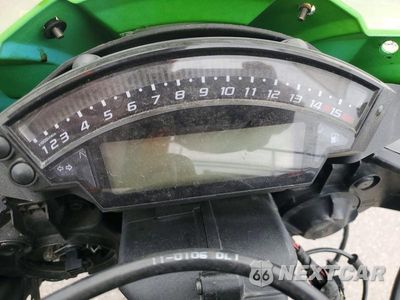 Zdjęcie 7 z 8 samochodu: 2011 KAWASAKI ZX1000 J VIN:JKAZXCJ13BA003509 - miniatura