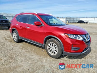 Czwarte zdjęcie samochodu z boku: 2017 NISSAN ROGUE SV VIN:JN8AT2MT0HW396309 - miniatura