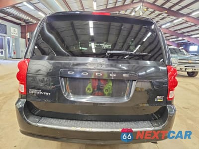 Zdjęcie 6 z 14 samochodu: 2016 DODGE GRAND CARAVAN SXT VIN:2C4RDGCG2GR329666 - miniatura