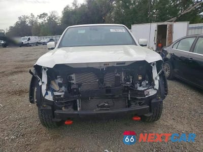 Piąte zdjęcie samochodu w środku: 2025 NISSAN FRONTIER S VIN:1N6ED1EJ9SN640213 - miniatura
