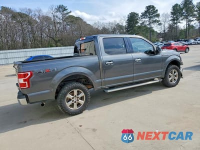 Trzecie zdjęcie samochodu z tyłu: 2018 FORD F150 SUPERCREW VIN:1FTEW1EP4JFB66326 - miniatura
