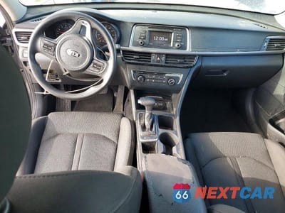 Zdjęcie 8 z 11 samochodu: 2017 KIA OPTIMA LX VIN:5XXGT4L30HG131202 - miniatura