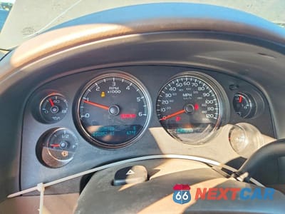 Zdjęcie 9 z 12 samochodu: 2013 GMC YUKON SLT VIN:1GKS2CE06DR302430 - miniatura