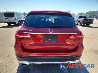 Zdjęcie 6 z 12 samochodu: 2019 MERCEDES-BENZ GLC 300 VIN:WDC0G4JB0KF573283 - miniatura