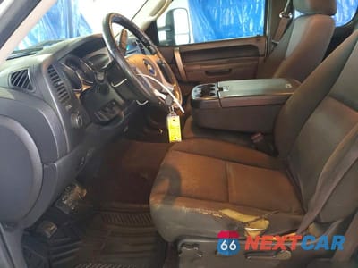 Zdjęcie 7 z 12 samochodu: 2013 CHEVROLET SILVERADO K2500 HEAVY DUTY LT VIN:1GC2KXEG2DZ266168 - miniatura