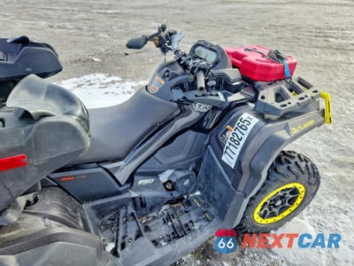 Piąte zdjęcie samochodu w środku: 2020 CAN-AM OUTLANDER MAX XT 850 VIN:3JBLPAU22LJ000422 - miniatura