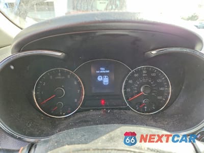 Zdjęcie 9 z 12 samochodu: 2015 KIA FORTE EX VIN:KNAFZ4A81F5373617 - miniatura