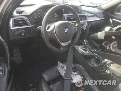 Zdjęcie 8 z 13 samochodu: 2016 BMW 328 4D SEDAN 328I XDRIVE SPORT VIN:WBA8E3C53GK504907 - miniatura