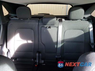 Zdjęcie 10 z 13 samochodu: 2025 FORD ESCAPE ACTIVE VIN:1FMCU9GN1SUB18055 - miniatura