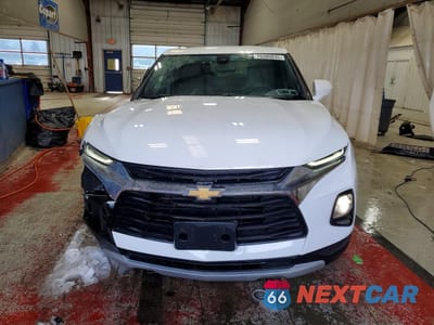 Piąte zdjęcie samochodu w środku: 2021 CHEVROLET BLAZER 2LT VIN:3GNKBHRS2MS538260 - miniatura