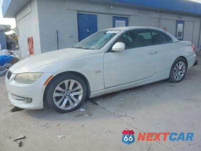 2011 BMW 328 I WBADW3C59BE537994 - główne zdjęcie licytacji z USA - miniatura