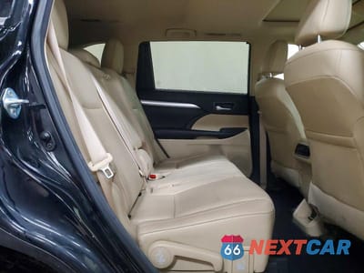 Zdjęcie 11 z 13 samochodu: 2017 TOYOTA HIGHLANDER XLE VIN:5TDJZRFHXHS430803 - miniatura