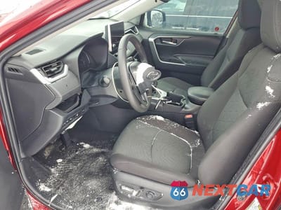 Zdjęcie 7 z 13 samochodu: 2023 TOYOTA RAV4 XLE VIN:2T3RWRFV3PW166595 - miniatura