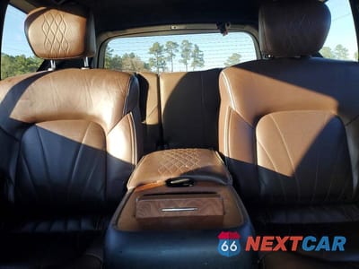 Zdjęcie 10 z 12 samochodu: 2015 INFINITI QX80 VIN:JN8AZ2NE3F9082194 - miniatura
