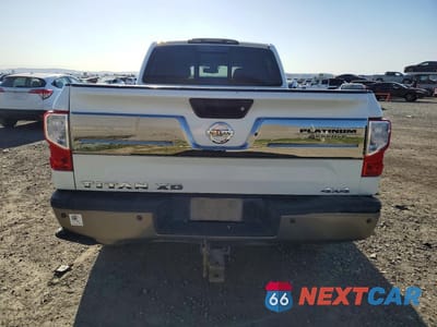 Zdjęcie 6 z 11 samochodu: 2019 NISSAN TITAN XD SL VIN:1N6BA1F46KN519613 - miniatura