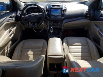 Zdjęcie 8 z 12 samochodu: 2018 FORD ESCAPE SEL VIN:1FMCU9HD6JUA57869 - miniatura