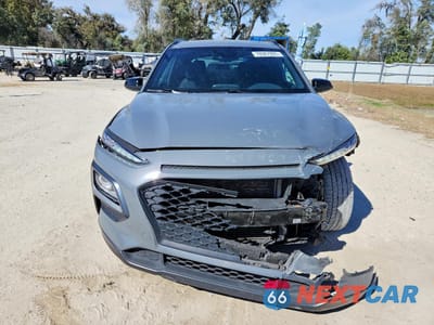 Piąte zdjęcie samochodu w środku: 2021 HYUNDAI KONA NIGHT VIN:KM8K63A59MU691882 - miniatura