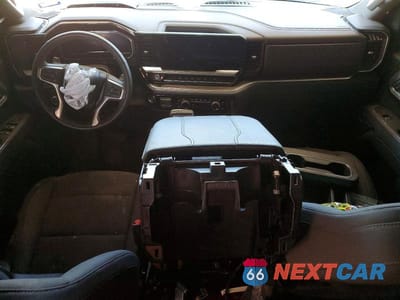 Zdjęcie 8 z 11 samochodu: 2025 CHEVROLET SILVERADO K1500 RST VIN:1GCUKEED4SZ315953 - miniatura