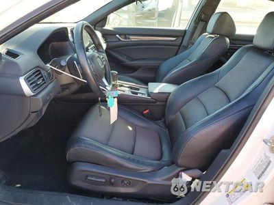 Zdjęcie 7 z 11 samochodu: 2019 HONDA ACCORD SPORT VIN:1HGCV1F32KA111766 - miniatura