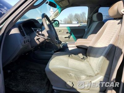 Zdjęcie 7 z 12 samochodu: 2003 TOYOTA TUNDRA ACCESS CAB SR5 VIN:5TBBT44123S383881 - miniatura