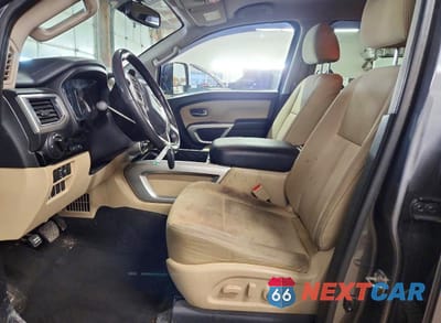 Zdjęcie 7 z 14 samochodu: 2019 NISSAN TITAN SV VIN:1N6AA1E59KN504318 - miniatura