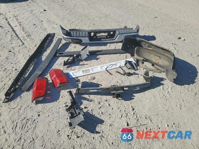 Zdjęcie 12 z 14 samochodu: 2021 CHEVROLET COLORADO LT VIN:1GCHSCEA3M1271571 - miniatura