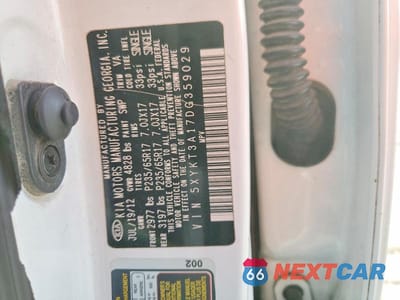 Zdjęcie 14 z 14 samochodu: 2013 KIA SORENTO LX VIN:5XYKT3A17DG359029 - miniatura