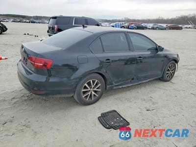 Trzecie zdjęcie samochodu z tyłu: 2016 VOLKSWAGEN JETTA SE VIN:3VWD67AJ3GM210600 - miniatura