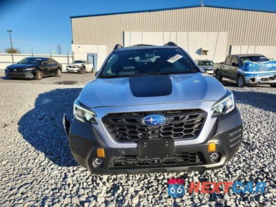 Piąte zdjęcie samochodu w środku: 2023 SUBARU OUTBACK WILDERNESS VIN:4S4BTGUD2P3151545 - miniatura