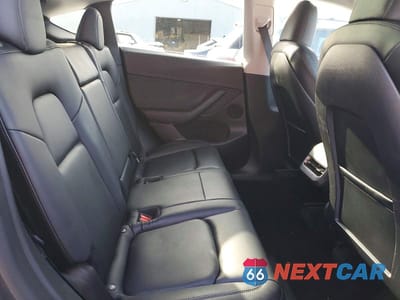 Zdjęcie 10 z 13 samochodu: 2022 TESLA MODEL Y VIN:7SAYGDEEXNF385041 - miniatura