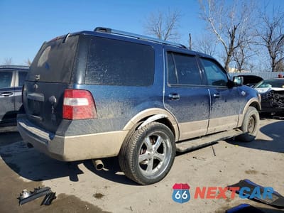 Trzecie zdjęcie samochodu z tyłu: 2014 FORD EXPEDITION XLT VIN:1FMJU1J53EEF64109 - miniatura